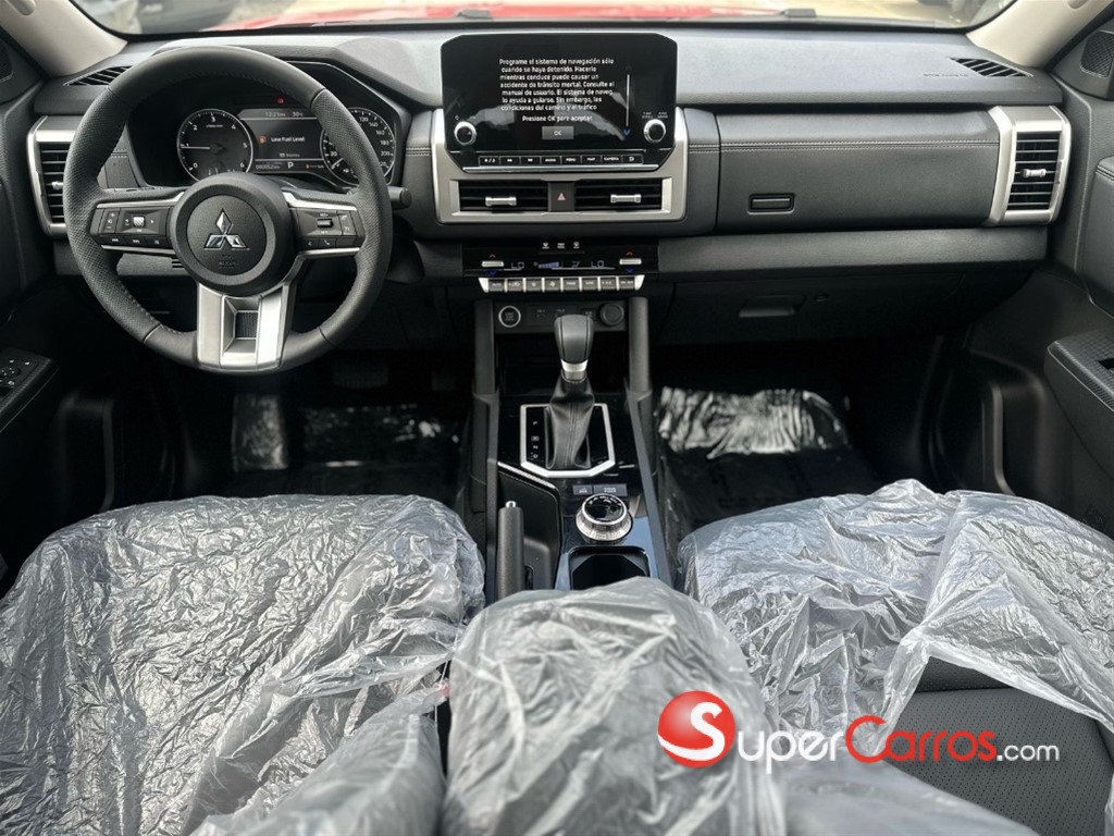 2027 Mitsubishi Motors L 200 — foto 10 / 10