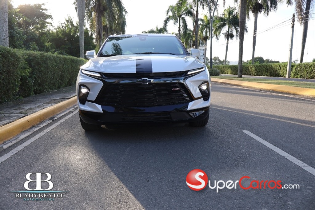 2023 Chevrolet Blazer RS — foto 2 / 11