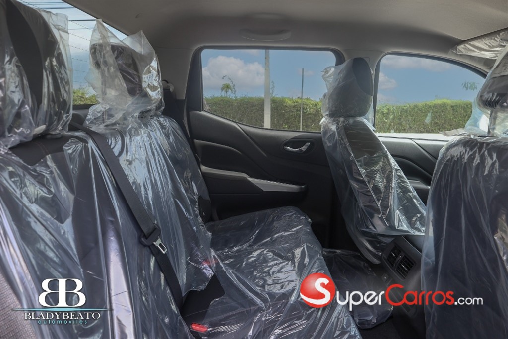 2026 Nissan Frontier LE — foto 4 / 10