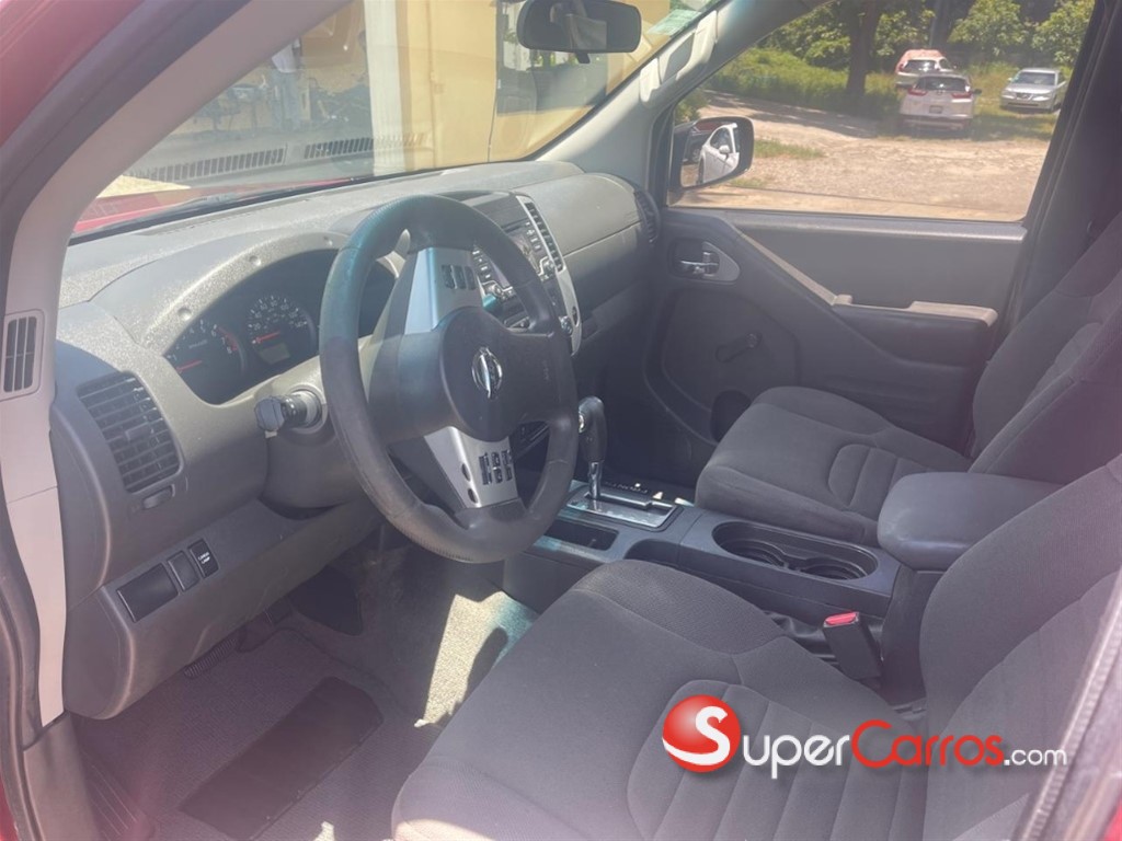 2018 Nissan Frontier SV — foto 2 / 10
