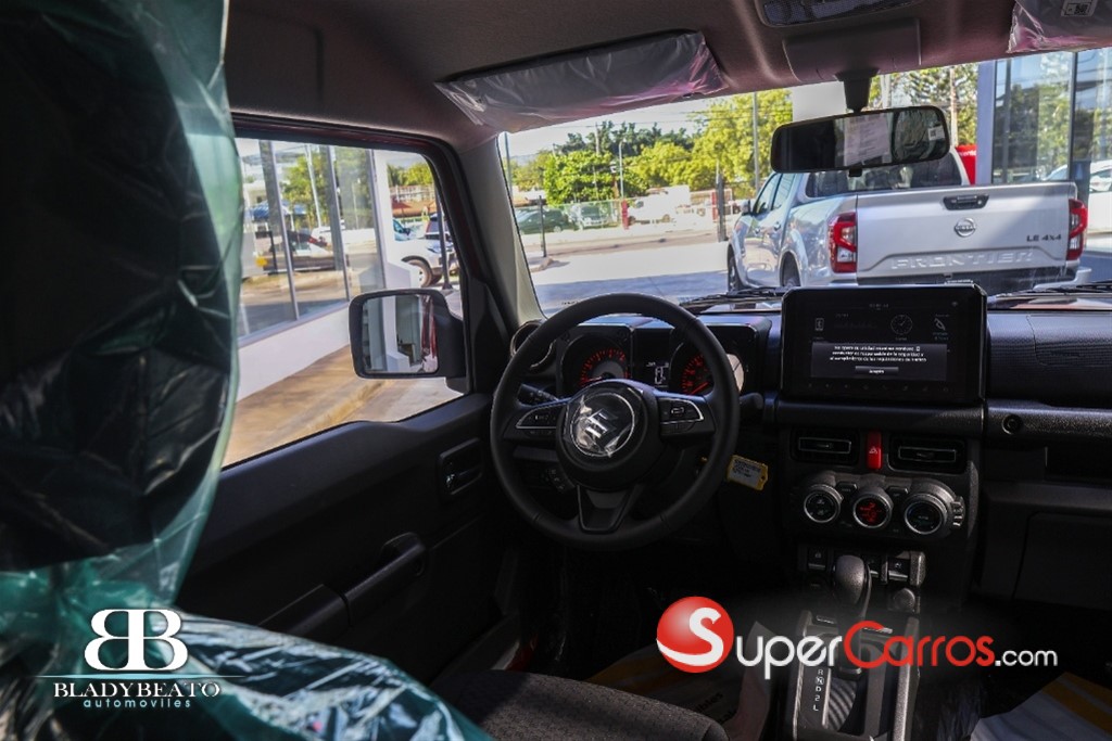 2026 Suzuki Jimny GLX — foto 5 / 11