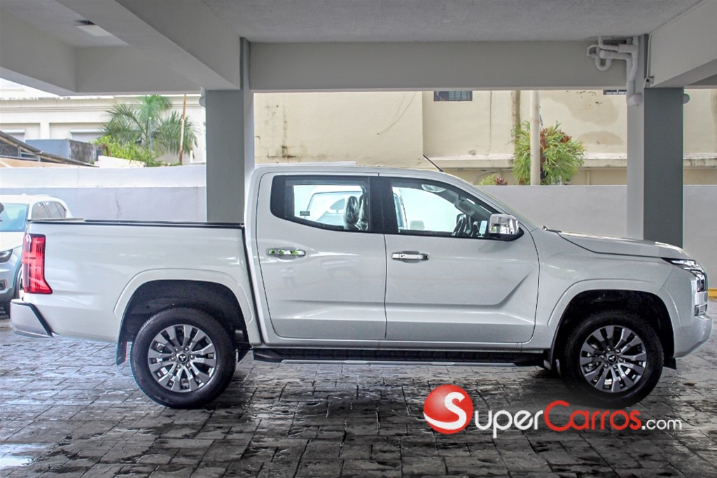 2026 Mitsubishi Motors L 200 — foto 4 / 9