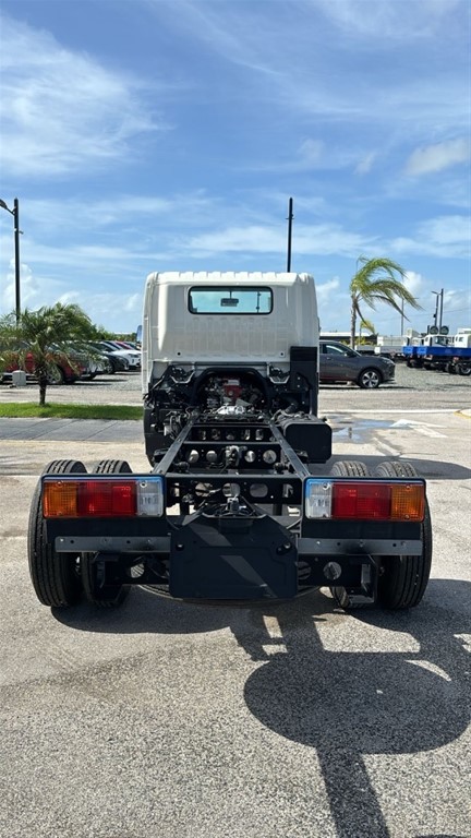 2025 Hino 300 — foto 4 / 8
