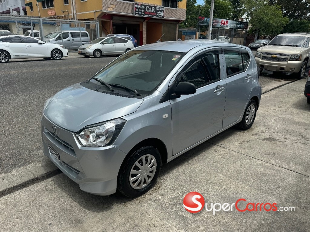 2019 Daihatsu Mira — foto 2 / 9