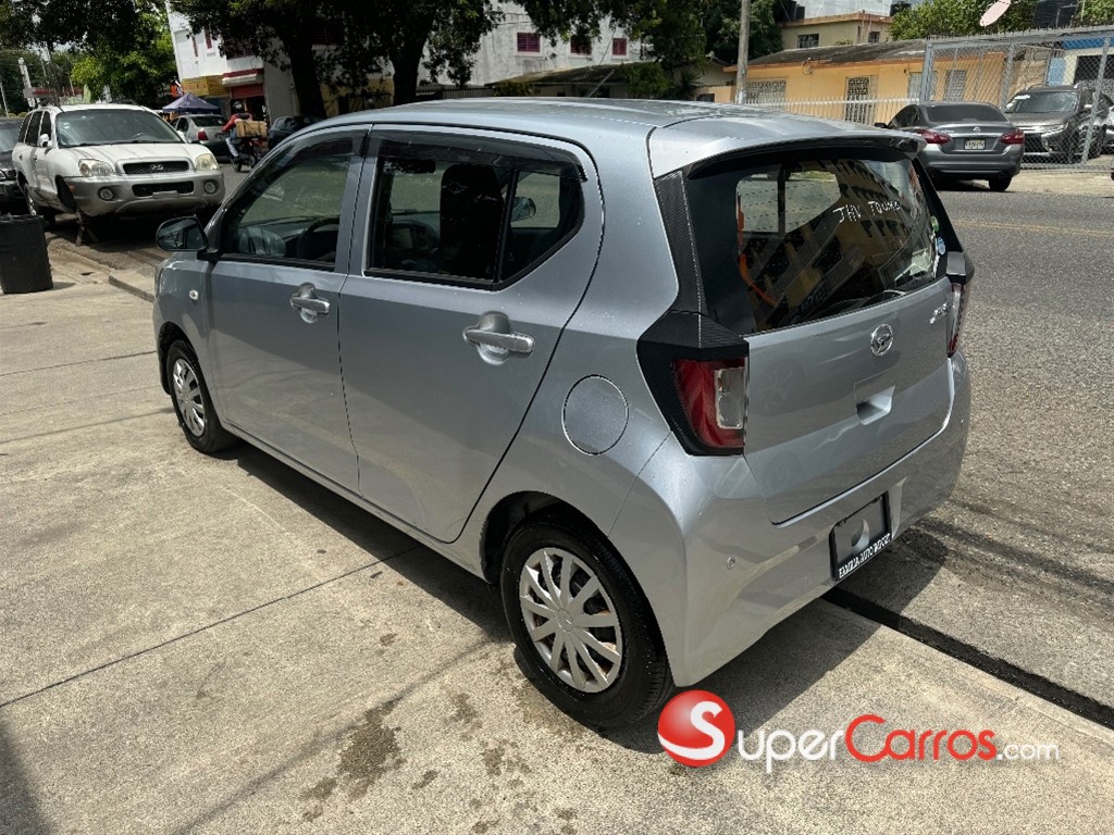2019 Daihatsu Mira — foto 5 / 9