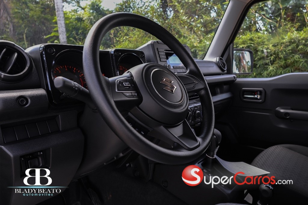 2026 Suzuki Jimny GL — foto 2 / 11