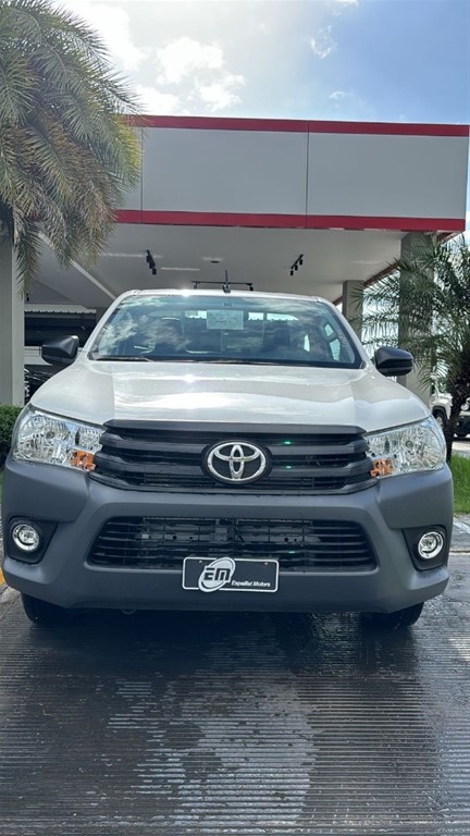 2024 Toyota Hilux 2.4 — foto 2 / 8