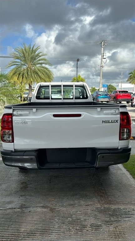 2024 Toyota Hilux 2.4 — foto 6 / 8