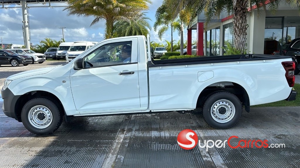 2026 Isuzu DMAX — foto 3 / 9
