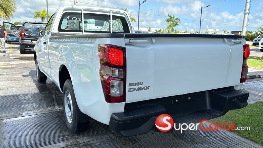 2026 Isuzu DMAX — foto 4 / 9