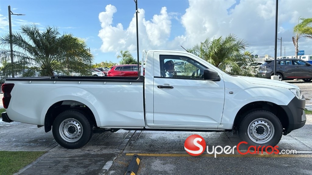 2026 Isuzu DMAX — foto 7 / 9
