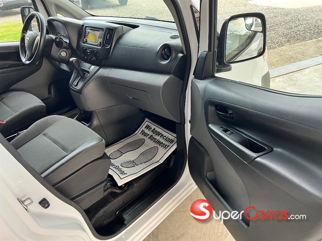2019 Nissan NV 200 — foto 7 / 9