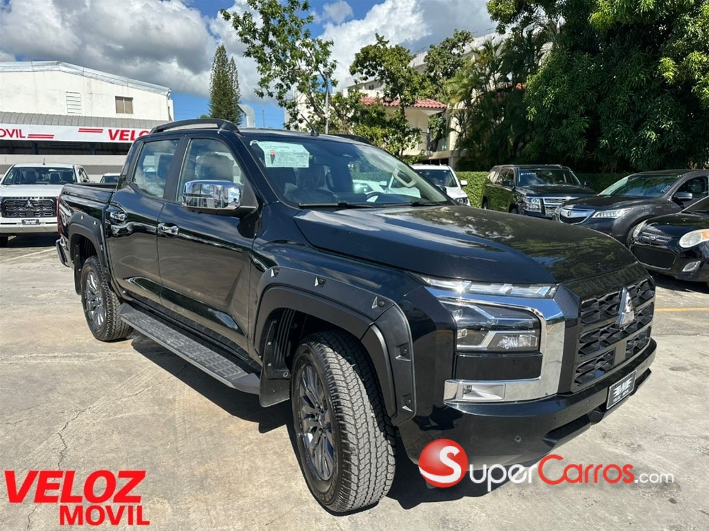2025 Mitsubishi Motors L 200 — foto 2 / 9