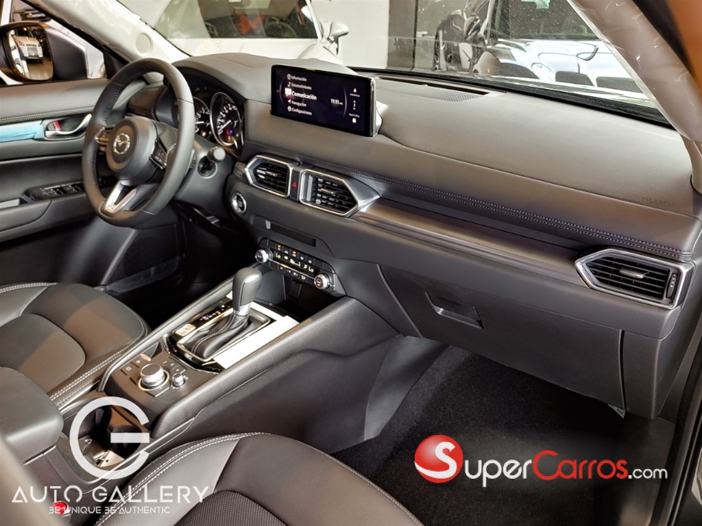 2025 Mazda CX-5 GS — foto 8 / 12