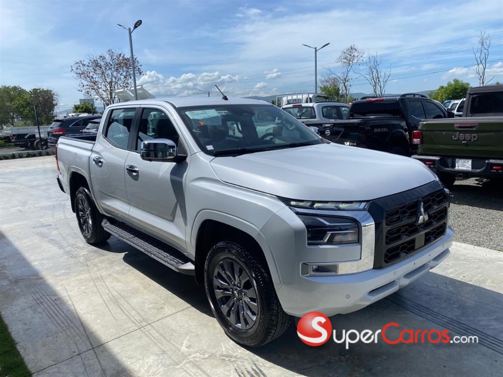2025 Mitsubishi Motors L 200 — foto 2 / 9