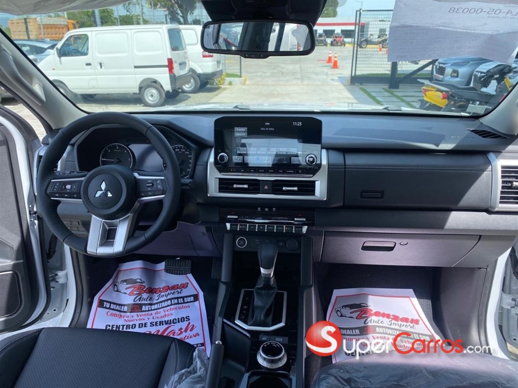 2025 Mitsubishi Motors L 200 — foto 5 / 9
