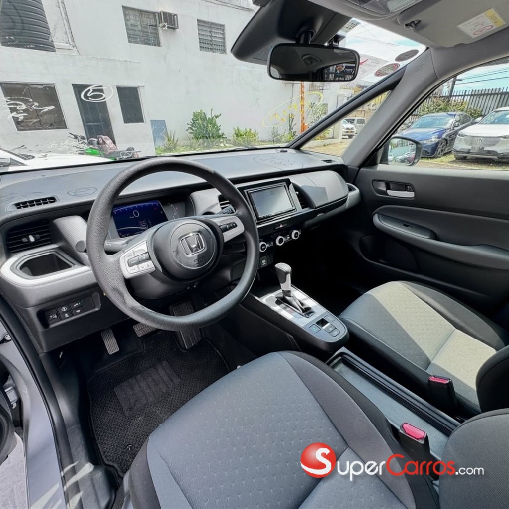 2021 Honda Fit EX — foto 2 / 12