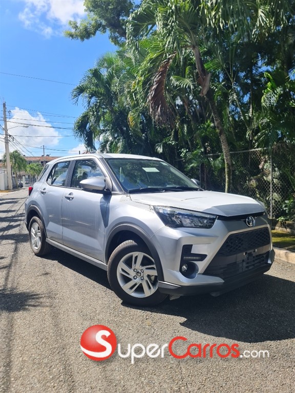 2025 Toyota Raize FULL — foto 2 / 10