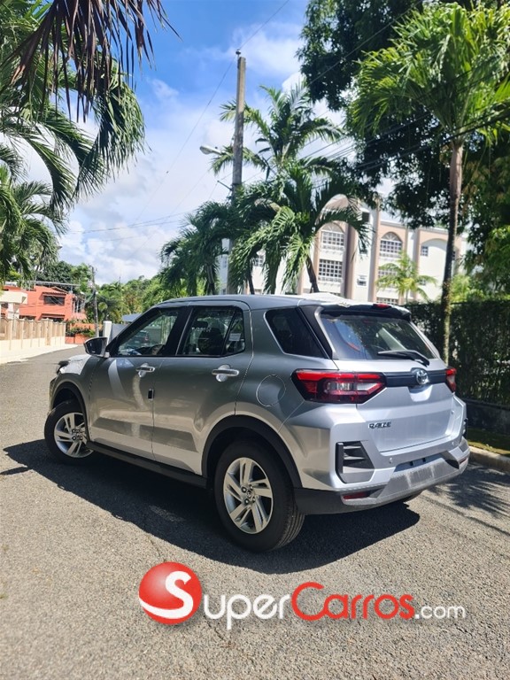 2025 Toyota Raize FULL — foto 4 / 10
