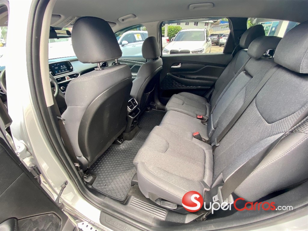 2019 Hyundai Santa Fe SE — foto 9 / 9