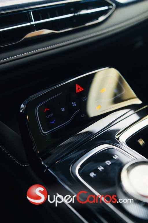 2025 Jac JS6 — foto 4 / 12