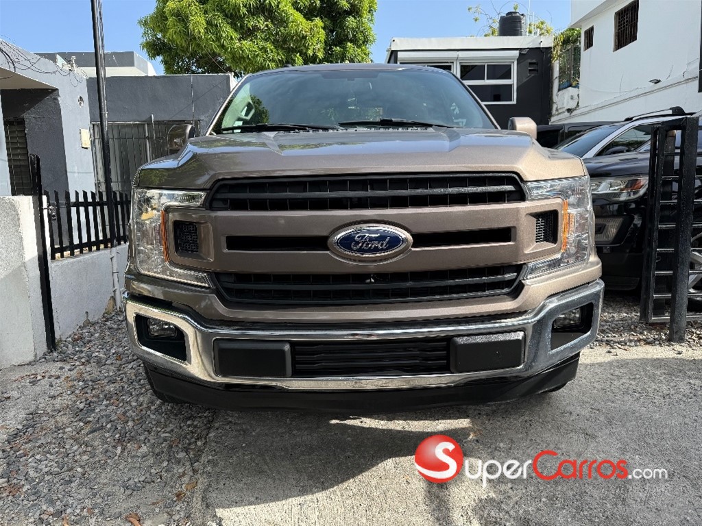 2018 Ford F 150 XL — foto 2 / 9