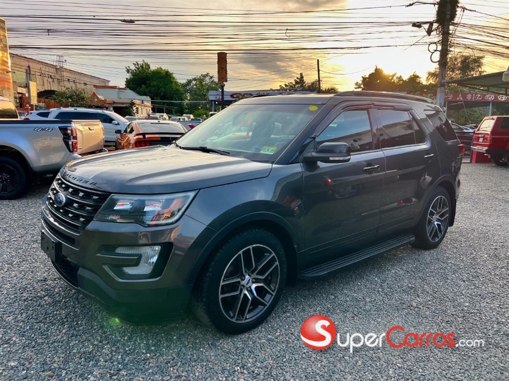 2016 Ford Explorer Sport — foto 6 / 8