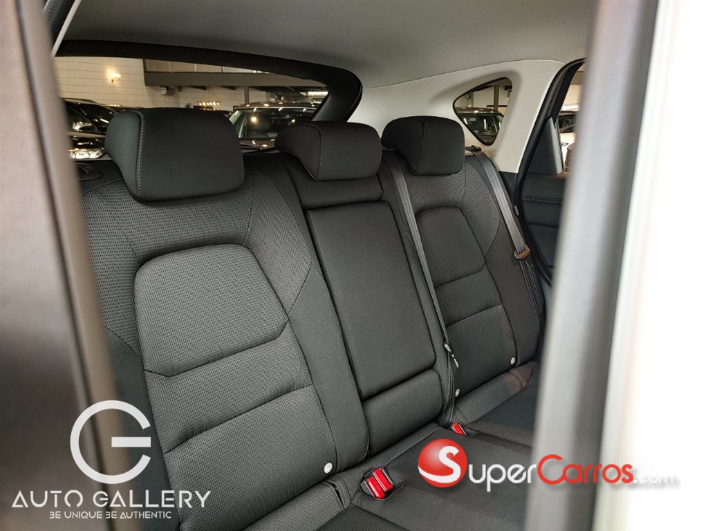 2025 Mazda CX-5 CE — foto 11 / 12