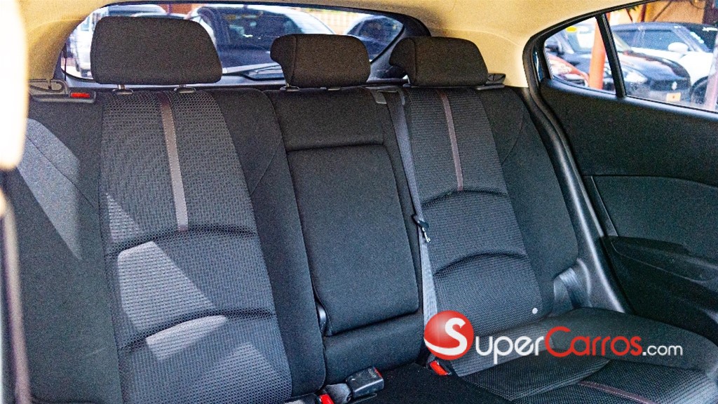 2018 Mazda Axela — foto 5 / 7