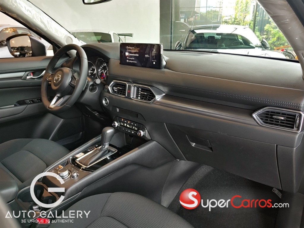 2025 Mazda CX-5 CE — foto 8 / 11