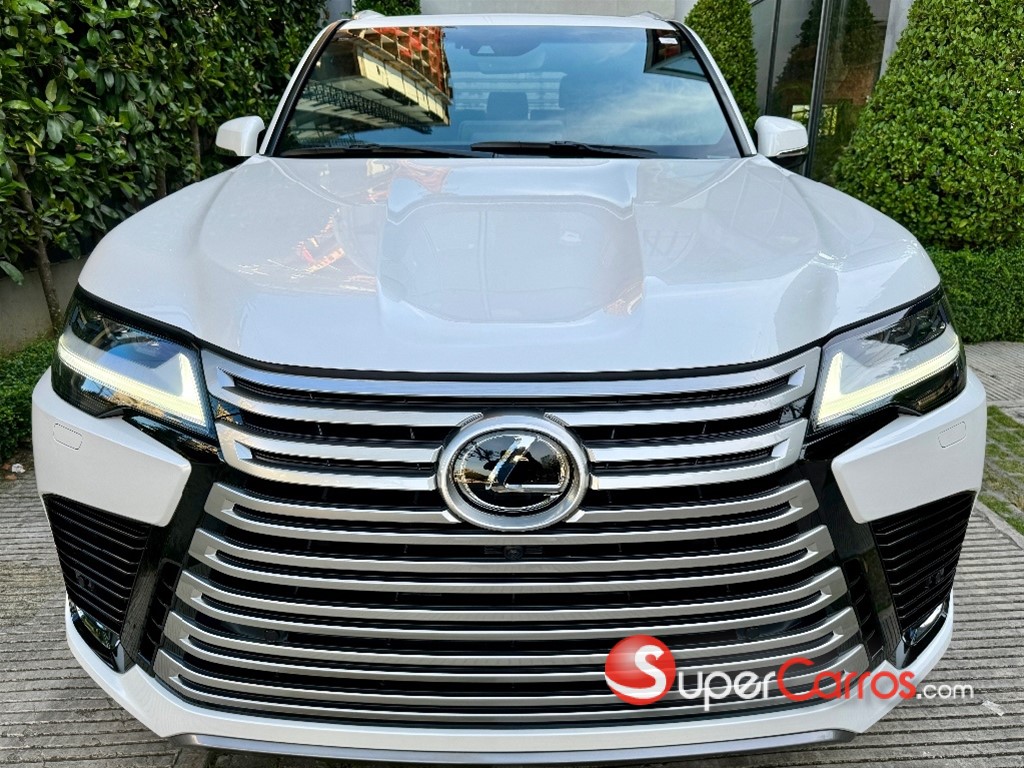 2023 Lexus LX 600 Luxury — foto 2 / 12