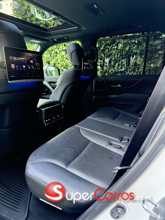 2023 Lexus LX 600 Luxury — foto 5 / 12