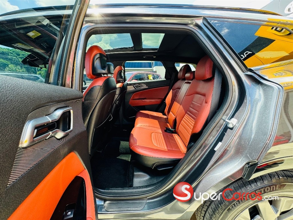 2023 Kia Sportage SX Prestige — foto 8 / 12