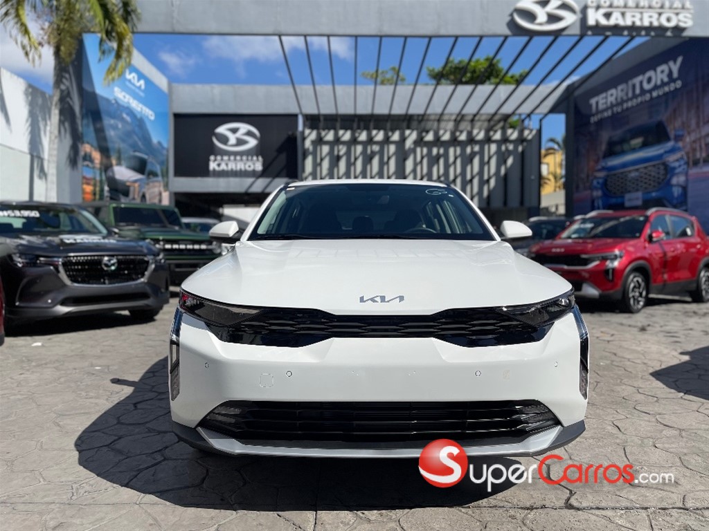 2026 Kia K-3 Cross — foto 2 / 10