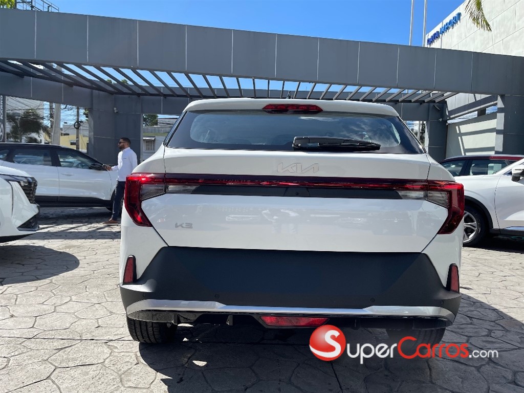 2026 Kia K-3 Cross — foto 4 / 10