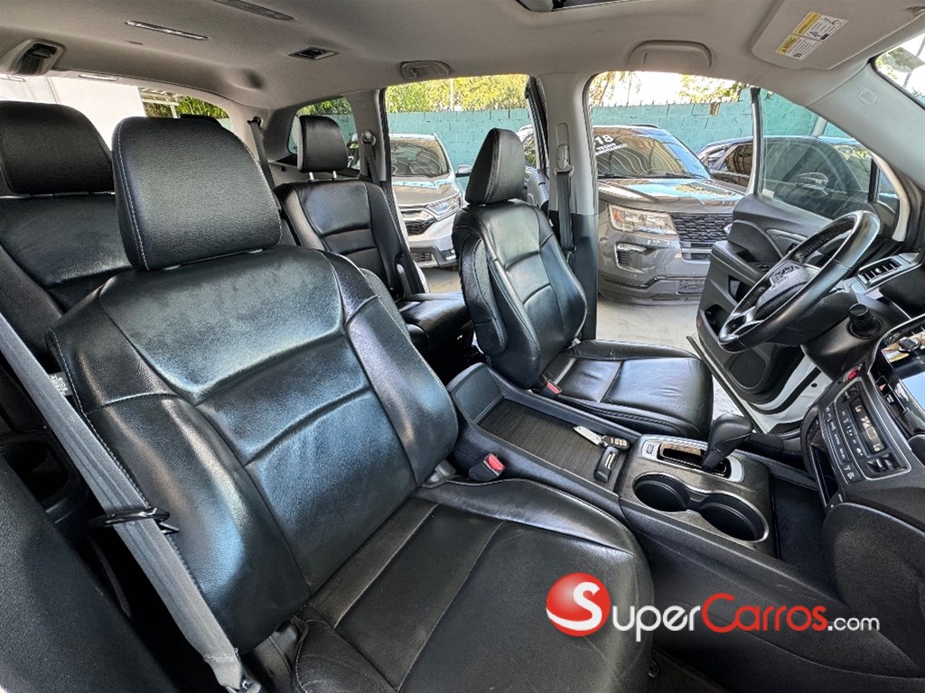2019 Honda Pilot EXL — foto 10 / 12