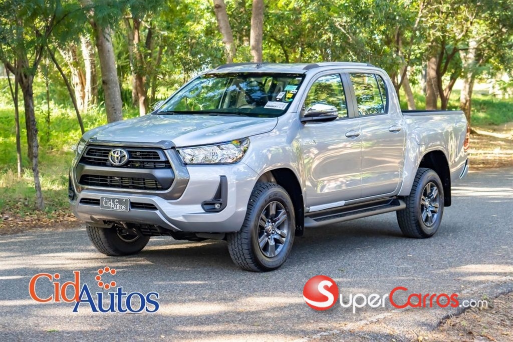 2027 Toyota Hilux 2.4 — foto 2 / 11