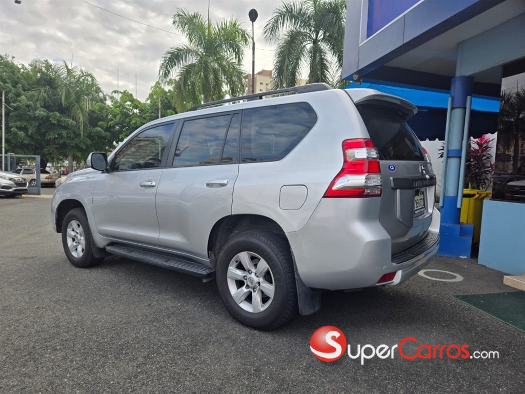 2015 Toyota Land Cruiser Prado — foto 3 / 12
