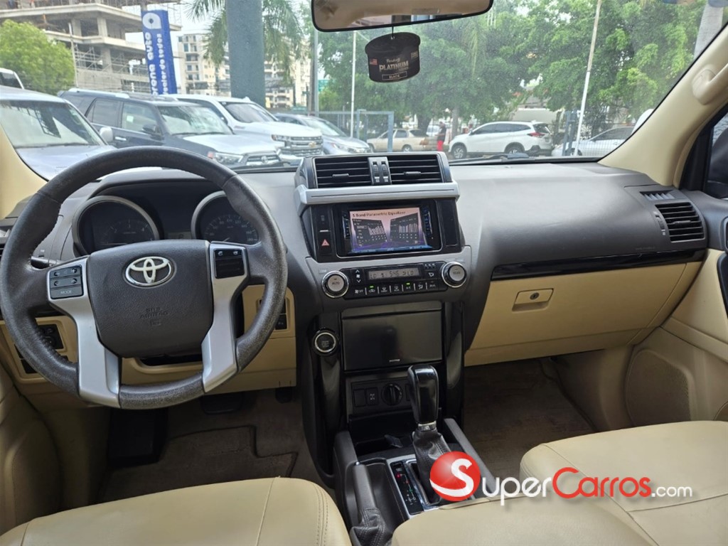 2015 Toyota Land Cruiser Prado — foto 9 / 12