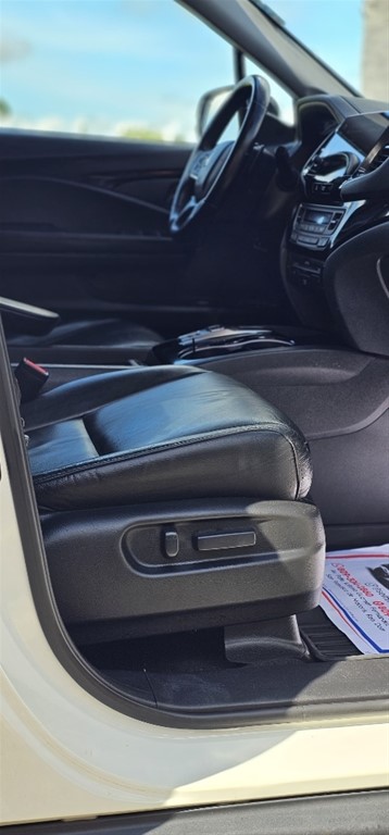2019 Honda Pilot Touring — foto 2 / 10