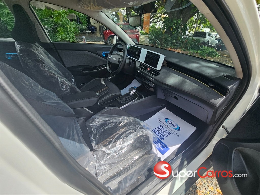 2026 Kia K-3 Cross — foto 8 / 10