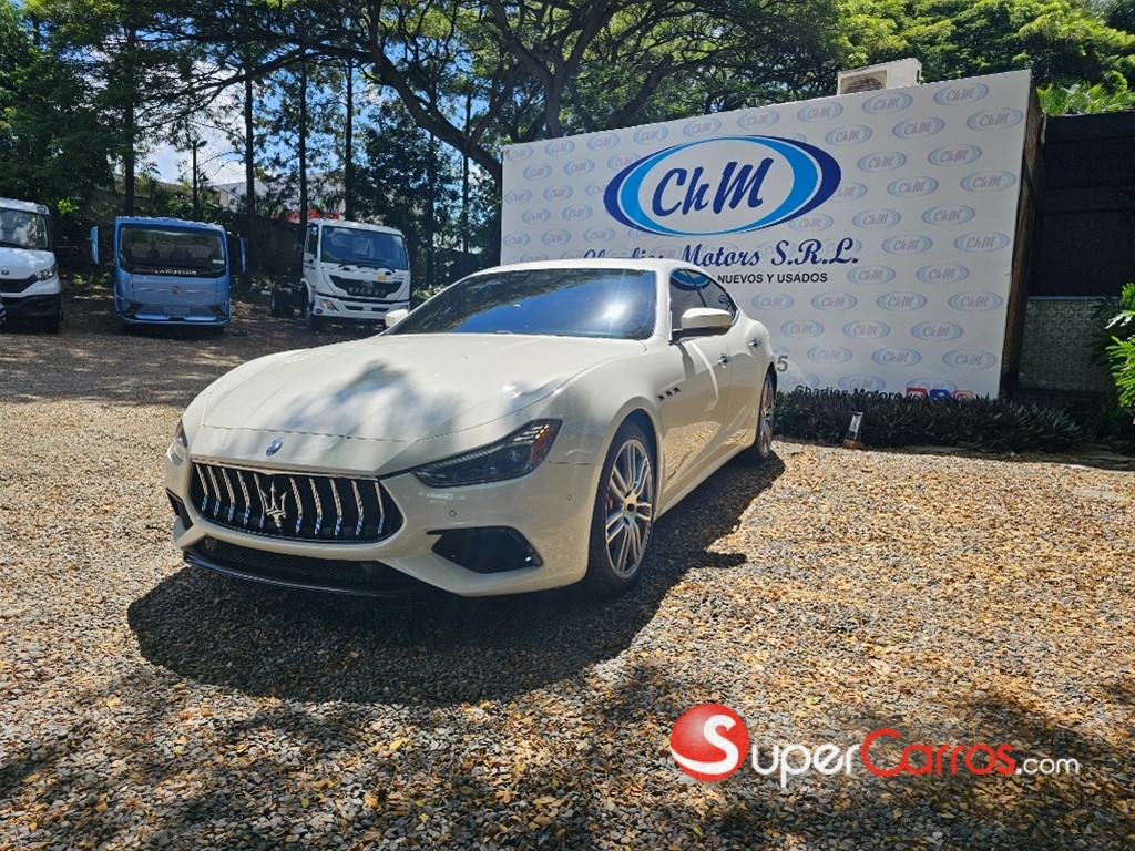 2019 Maserati Ghibli