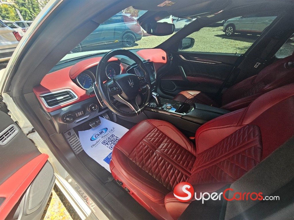 2019 Maserati Ghibli — foto 6 / 10