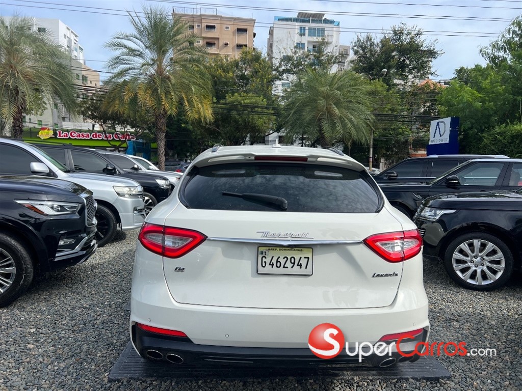 2019 Maserati Levante Q4 — foto 4 / 5