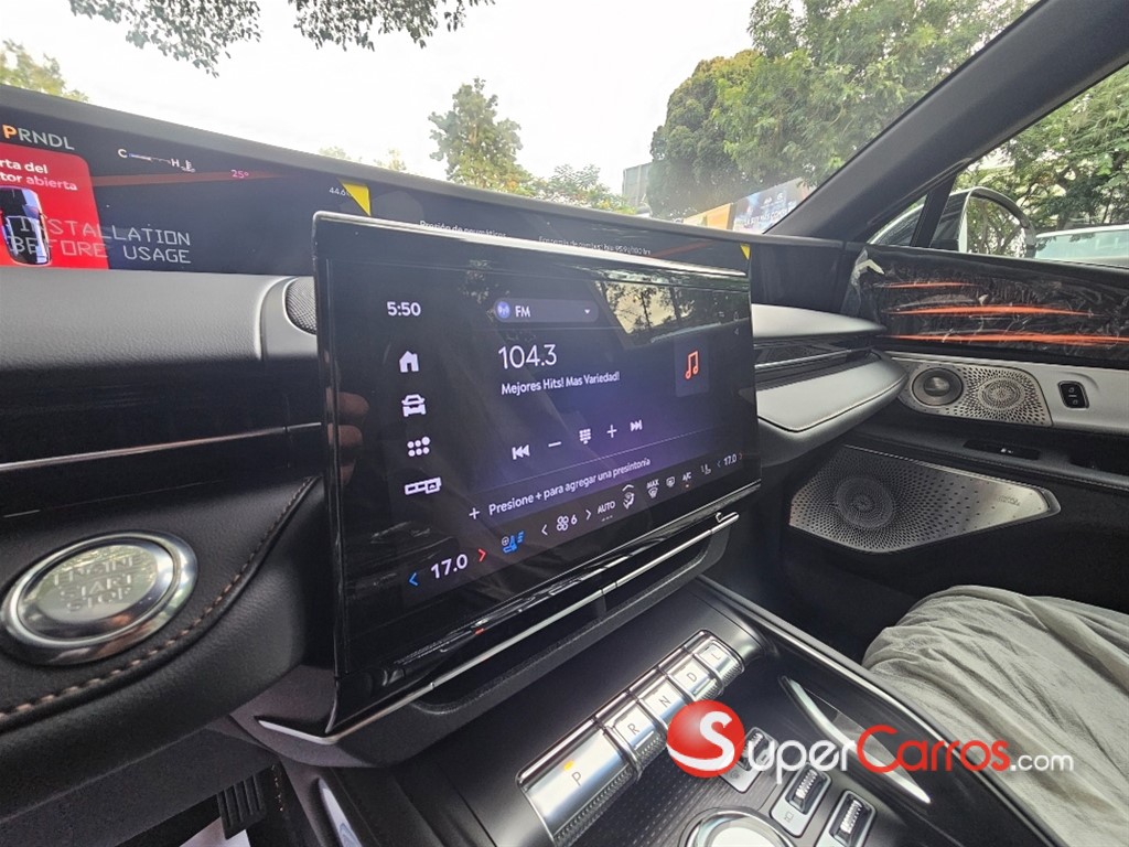 2025 Lincoln Nautilus — foto 10 / 10
