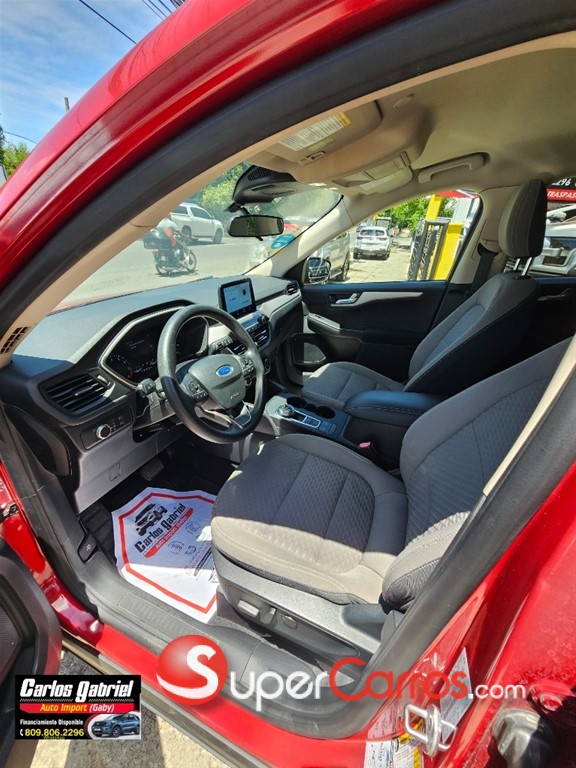 2020 Ford Escape — foto 3 / 4