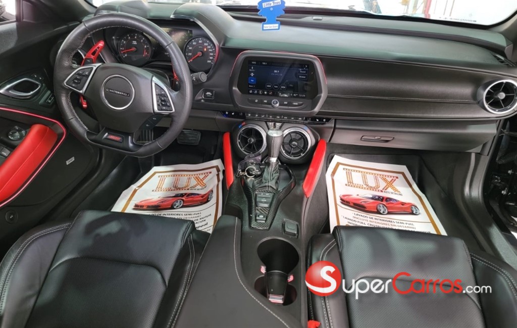 2021 Chevrolet Camaro SS — foto 2 / 9
