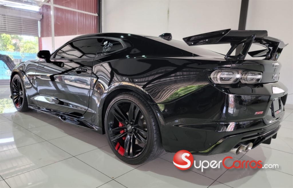 2021 Chevrolet Camaro SS — foto 6 / 9