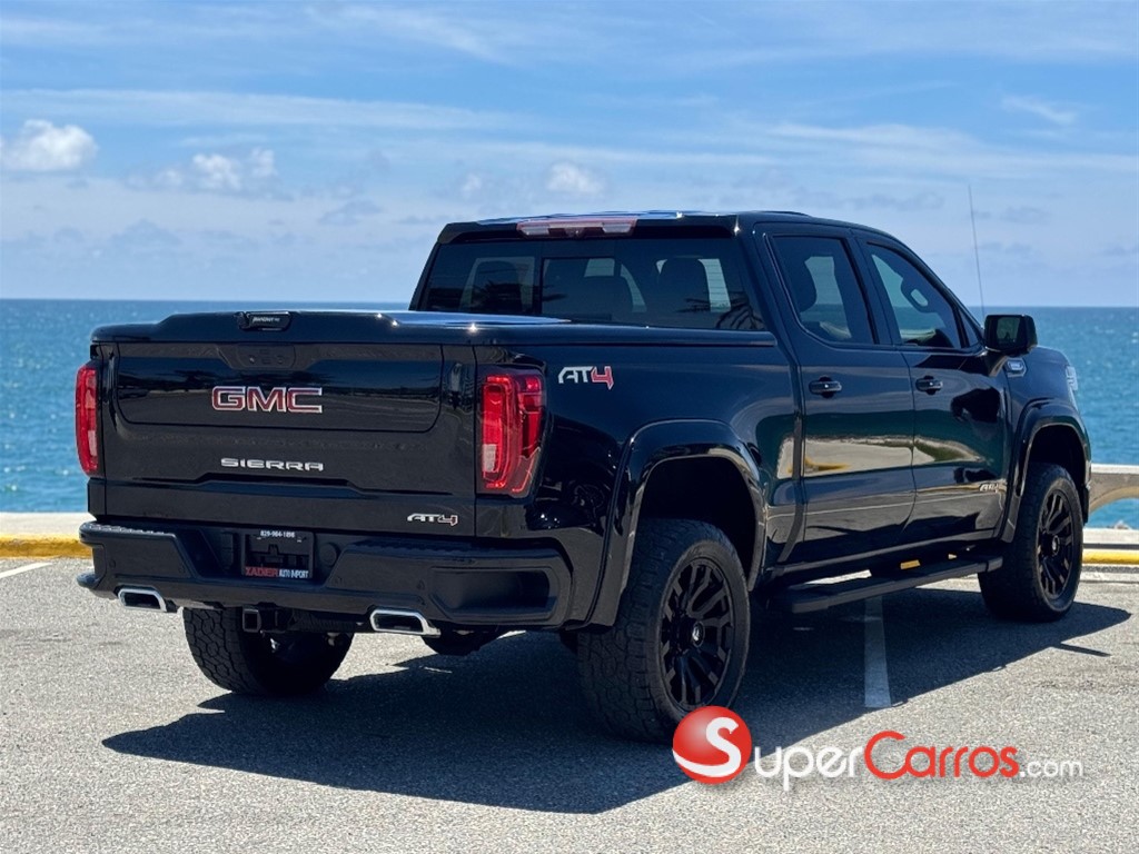 2020 GMC Sierra — foto 6 / 12