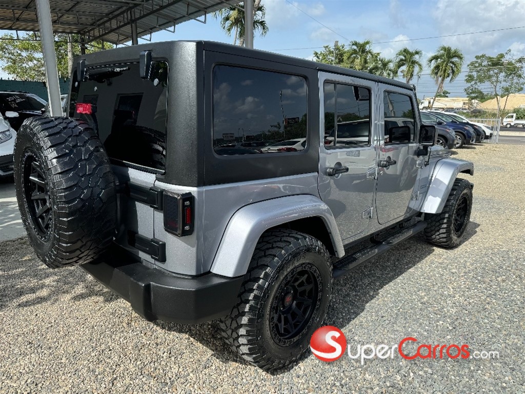 2016 Jeep Wrangler Unlimited Sport — foto 3 / 10